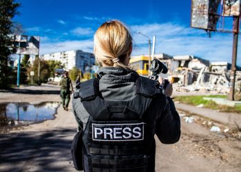 160 Ukrainian journalists have received emergency grants to continue their work