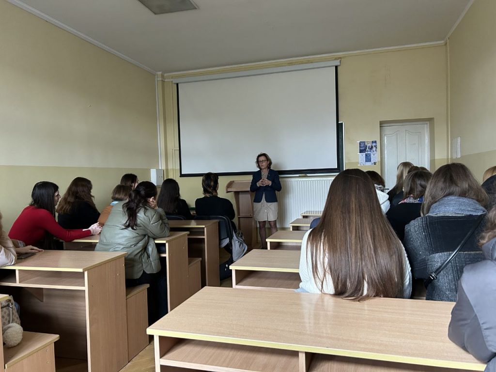 lviv studenty1 1024x768 1