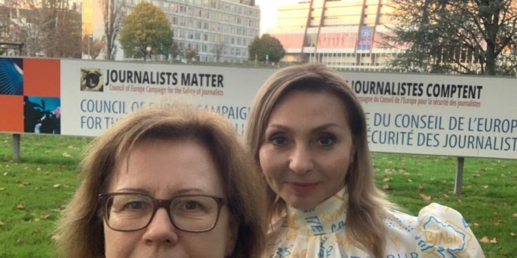 First Secretary of the National Union of Journalists of Ukraine, Lina Kushch, and journalist from Melitopol Svitlana Zalizetska