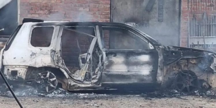 Car burned to the ground. Photo: Hromadske