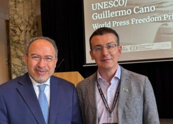NUJU President Sergiy Tomilenko (on the right) with UNESCO Deputy Director-General Tawfik Jelassi. Photo by NUJU