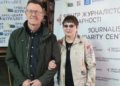 Norwegian journalist Ole Dag Kvamme with the head of the board of the Zaporizhzhia regional organization of the National Union of Journalists of Ukraine (NUJU), Nataliya Kuzmenko, in the press center of the Journalists' Solidarity Center (JSC). Photo by Oleksii Stoyanovskyi