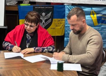 Zaporizhzhia journalists and military veterans join forces 5 zap memorandum1 1024x794 1