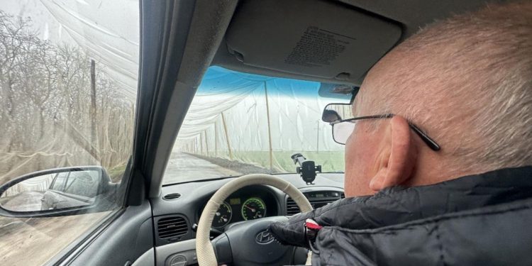 Anti-drone routes are being built in Ukraine; they give journalists some protection, but not a 100% guarantee of safety. PHOTO by Hanna Chernenko