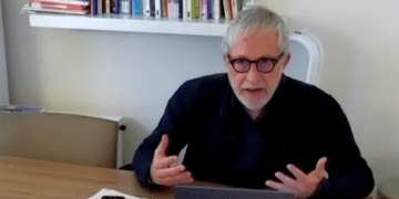 Antoine Bernard. Freeze-frame of the broadcast of the speech