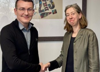 Sergiy Tomilenko, NUJU President, and Laura Davison, NUJ Secretary General. Photo: Tim Dawson