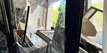 The aftermath of the russian massive attack on Kyiv on May 24, 2026 at the office of the German broadcaster ARD. The shock wave damaged the premises where journalists from the newsroom work. The employees remained unharmed. Photo by Vassili Golod / ARD