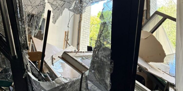 The aftermath of the russian massive attack on Kyiv on May 24, 2026 at the office of the German broadcaster ARD. The shock wave damaged the premises where journalists from the newsroom work. The employees remained unharmed. Photo by Vassili Golod / ARD