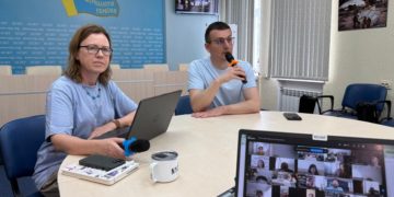 NUJU adopts the experience of the Swedish Union of Journalists (SJF). NUJU President Sergiy Tomilenko and NUJU First Secretary Lina Kushch during an online meeting with Victoria da Silva. Photo by NUJU