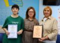 NUJU First Secretary Lina Kushch presents awards at the central office of the NUJU