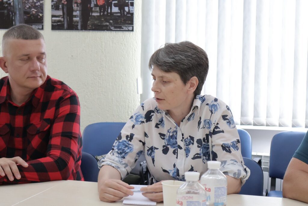 “They came to my home with automatic rifles”: the editor who refused to become a voice of the occupation 2 02