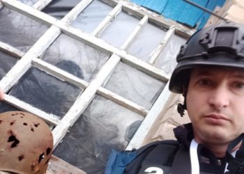 Profession that may disappear after the war: who is a fixer – a foreign correspondent’s coordinator or a military stalker? 12 per