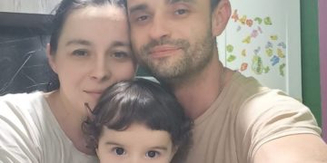 Ivan with his wife Dasha and their daughter Vira. Photo by the Nove Zhyttia newspaper