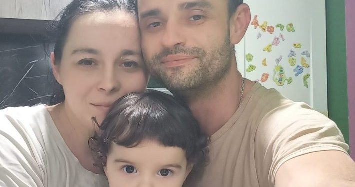 Ivan with his wife Dasha and their daughter Vira. Photo by the Nove Zhyttia newspaper