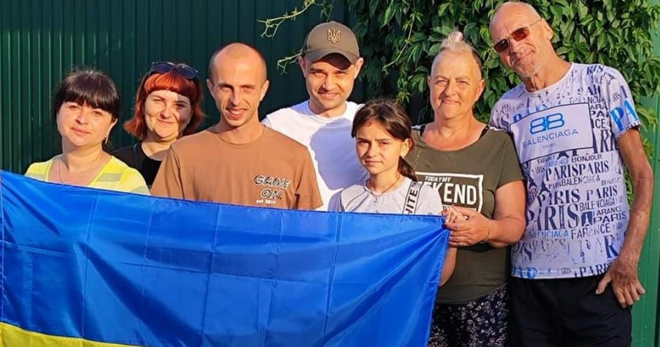 The first reunion with family after captivity. Ivan Prodan is third from the left. Photo by the Nove Zhyttia newspaper